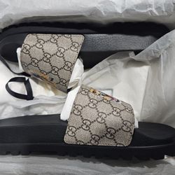 Gucci GG Supreme Roaring Tiger Slides Size 10