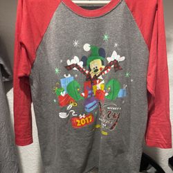 Disney Parks Mickeys Very Merry Christmas Party Shirt Baseball 2017 Medium