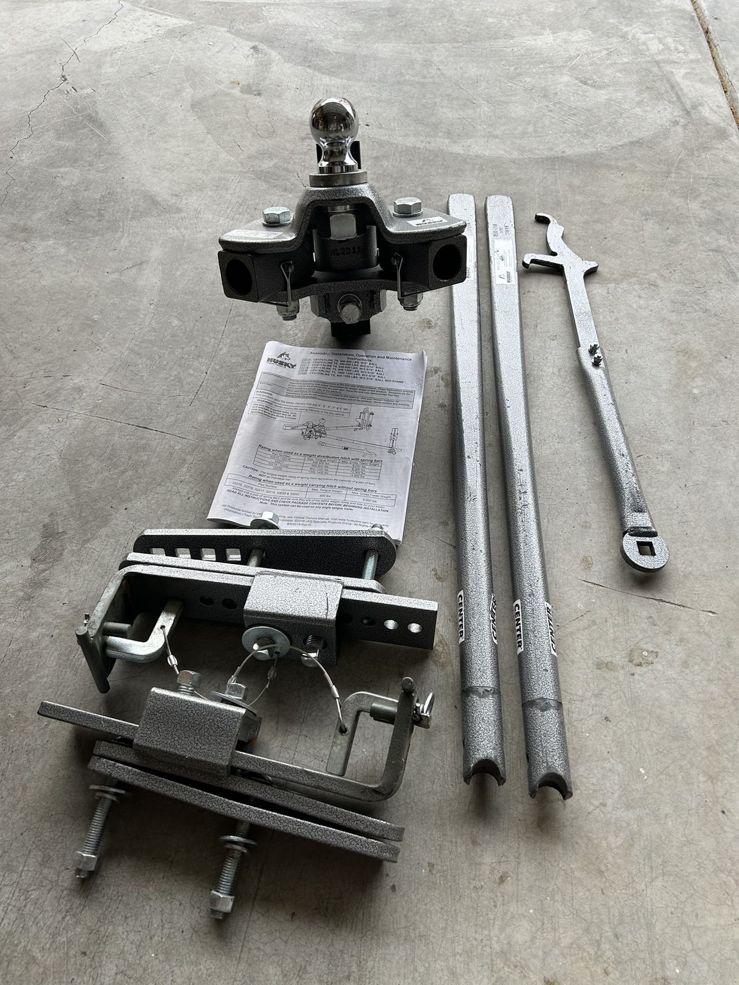 Husky TS Weight Distribution And Sway Control