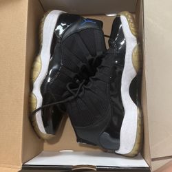 Jordan 11 Space Jam 