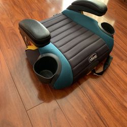 Chicco GoFit Plus Backless Booster Car Seat with Latch Attachment and Quick-Rele