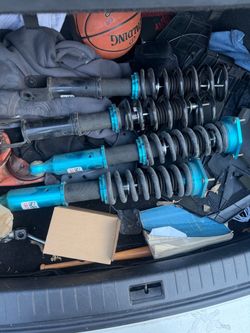 Megan racing coilovers Q50