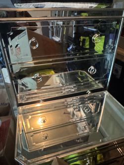 Mirrored chest of drawers and nightstands
