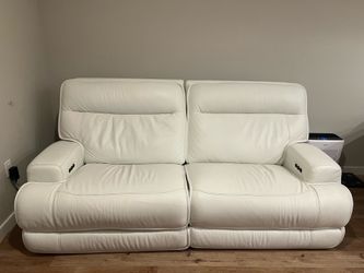 Leather zero gravity couch