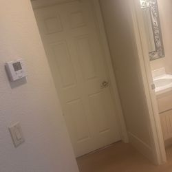 6-Panel White Doors with Gold Handles – Various Sizes