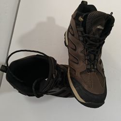 NWOB / Eddie Bauer Men's Graham Waterproof Hiking Boots / 9 M