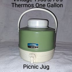 Vintage 1960's/70's Thermos One Gallon Picnic Jug