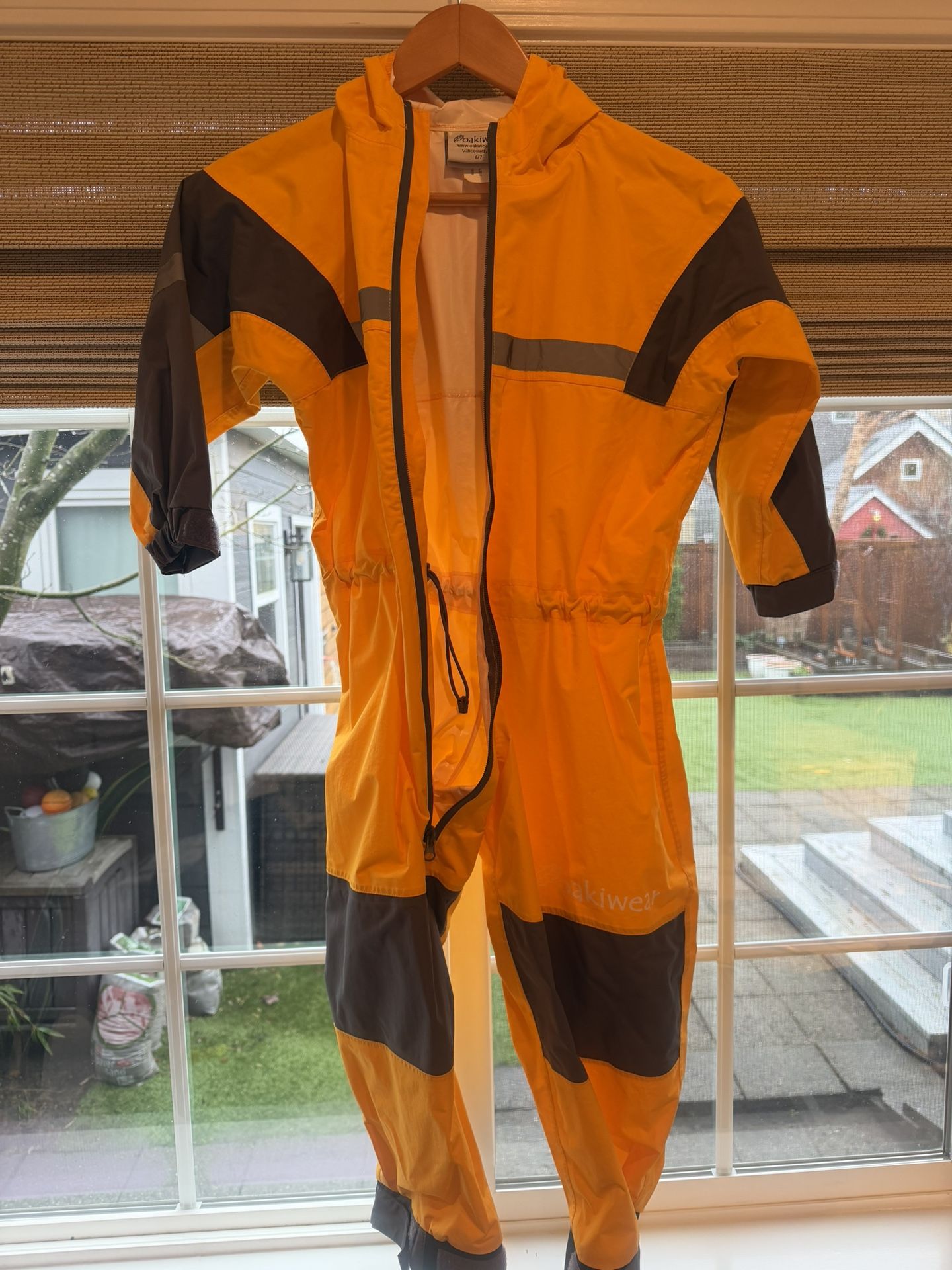 Oakiewear Yellow Rain Suit - Size 6/7
