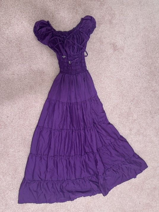 New Small Medium Purple Stretchy Ruffle Renaissance Midevial Gypsy Princess Pirate Dress Costume Long 