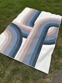 New 5x7 Area Rug