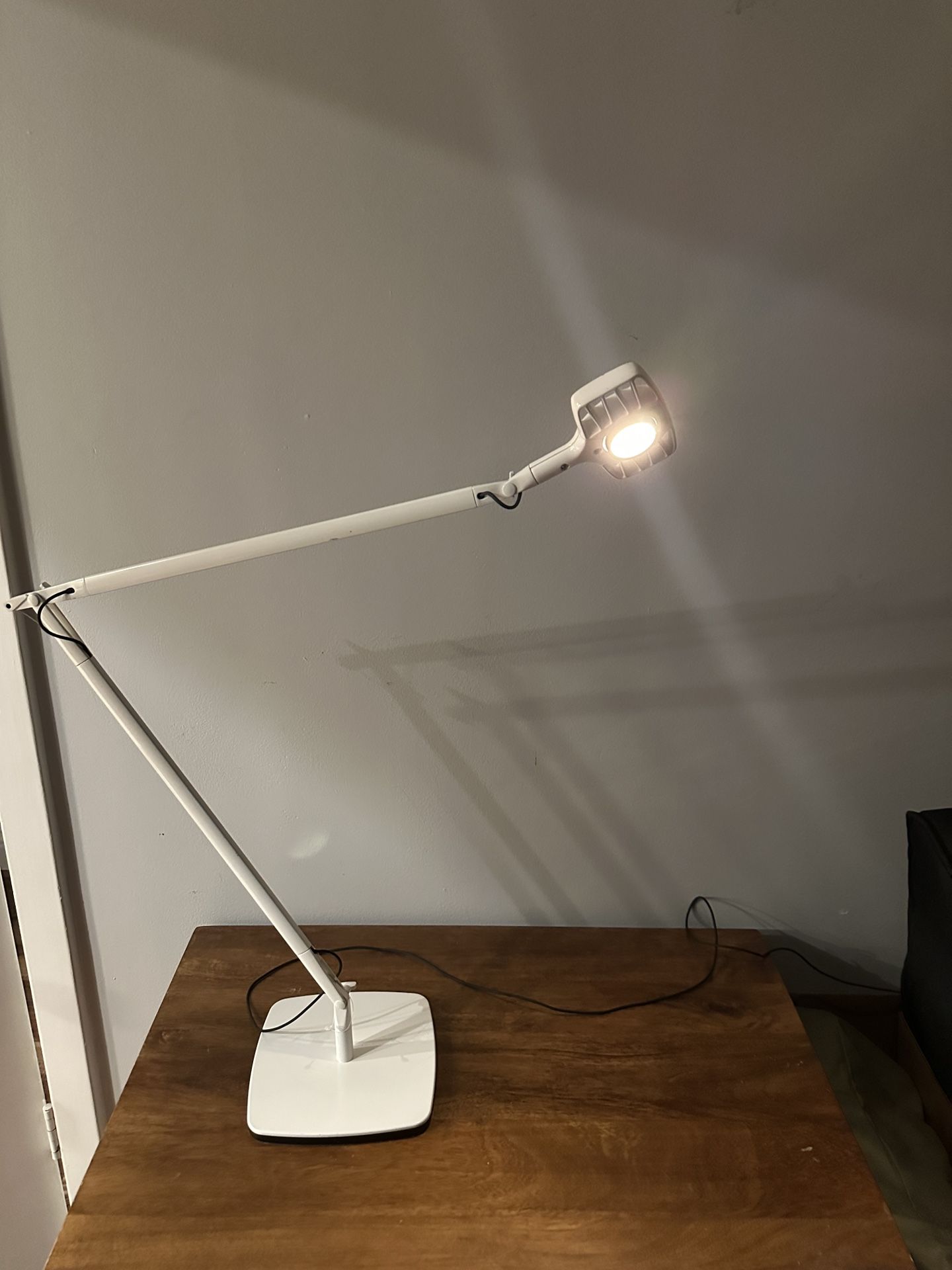 Otto Watt LED Table Lamp by Luceplan