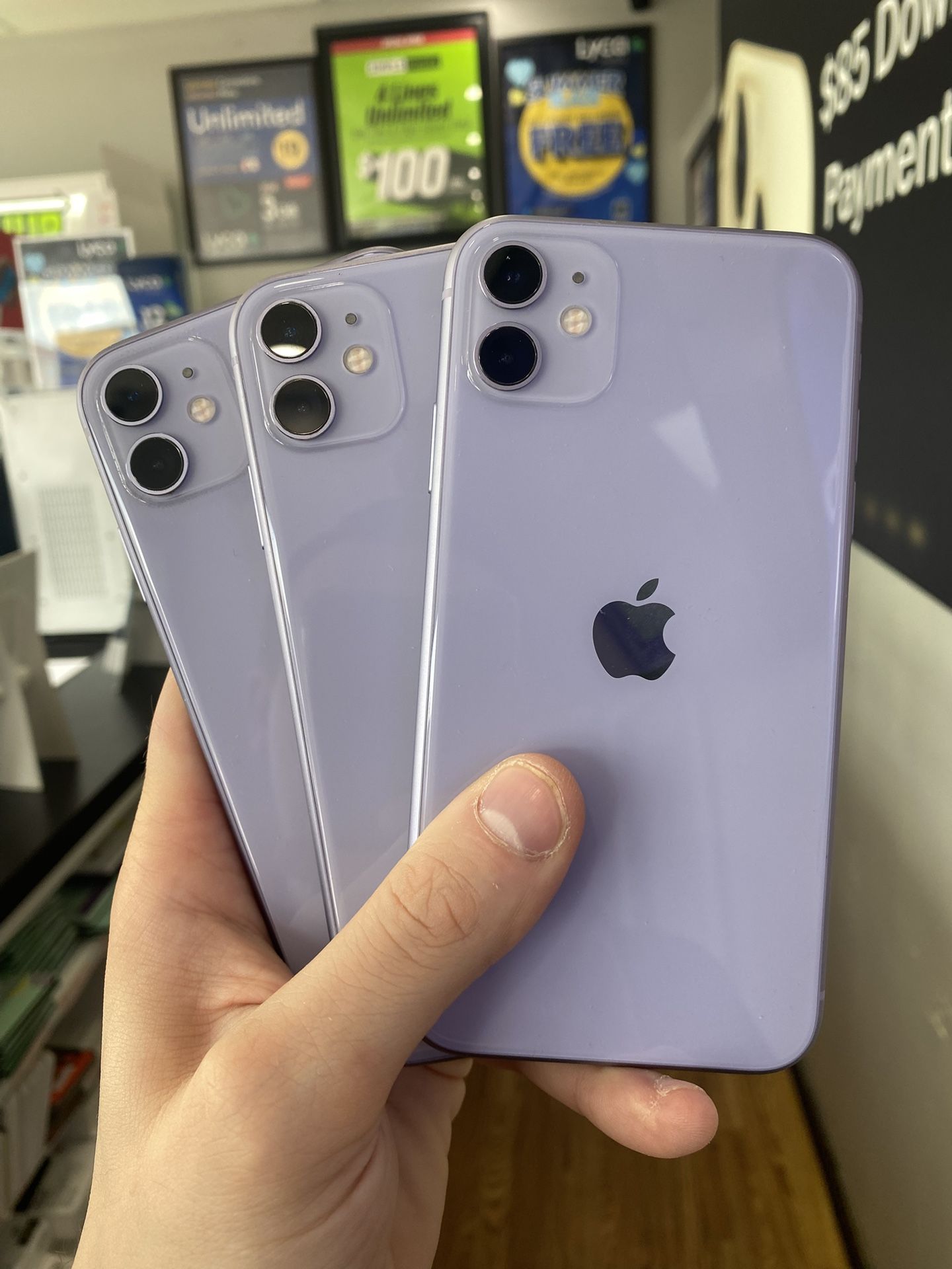Unlocked iPhone 11 64GB - All Colors