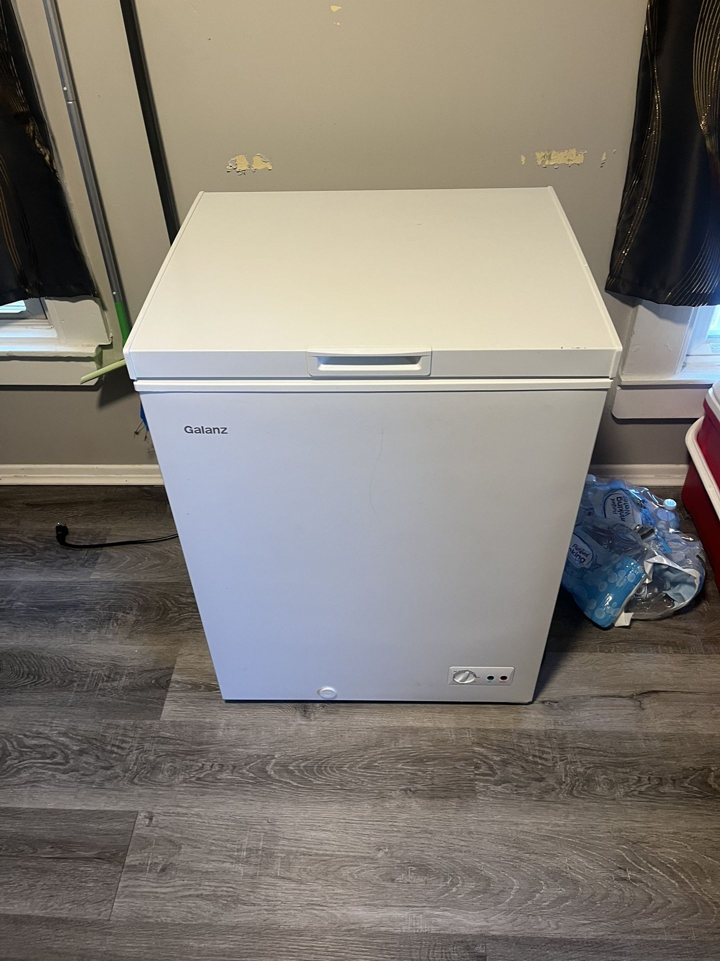 YARD SALE THIS THURSDAY