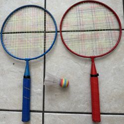 Badminton Racket Set