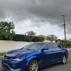 2015 Chrysler 200