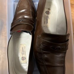 MEN GUCCI LOAFERS