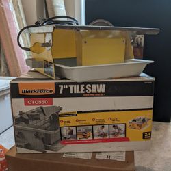 Tile Saw With 7 Inch Blade