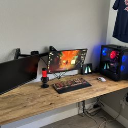 Gaming Pc With Dual Monitors