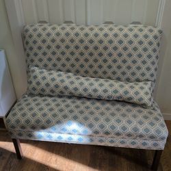 Sm Armless Couch With Bolster Pillow 