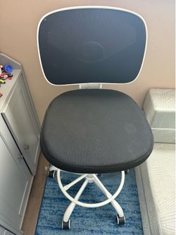 Armless Mid-Back Ergonomic Standing Desk Chair