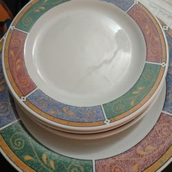 Vintage Majesyicware Persia Fine China 