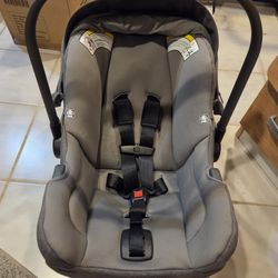 Nuna Car Seat 