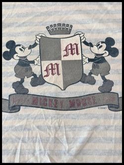 Vintage Disney Mickey Mouse Crest T-Shirt Size Large Made in USA 1272