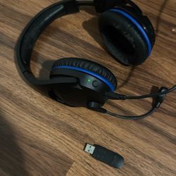 HyperX Cloud Alpha Wireless Gaming Headset for PS5/PS4, Xbox. PC & Cross Platform - Black & Blue