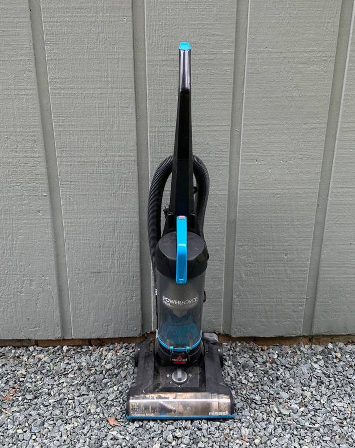 Bissell PowerForce Helix Bagless Upright Vacuum Model 3313