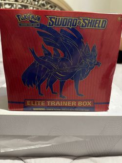 Pokémon Elite Trainer Box 