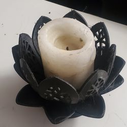 Candle holder