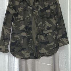 Army Hooded Jacket (medium)