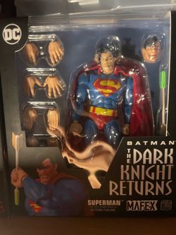 Mafex  dark knight super man