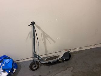 Razor E300 Electric Scooter
