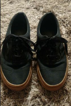 Vans size 6 Mens/ 7.5 woman