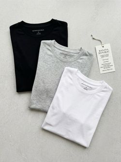 Banana Republic Women's 3-Pack Classic Crew T-Shirt Soft Cotton-Modal Blend XL