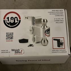 Towing hitch for lifted trucks