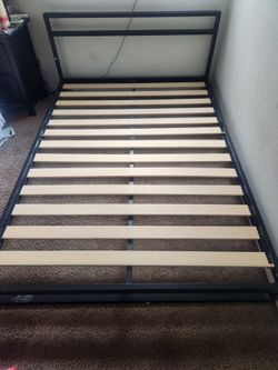 Full bed frame