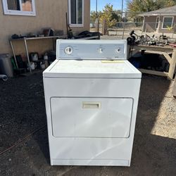 Kenmore Series 70 White Electric 220 Plug Dryer For Sale $100 Or Best Offer