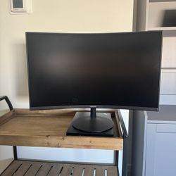Samsung 27-Inch S39C Series FHD Curved Monitor (2 Available) 200$ For Both. 110$ For 1