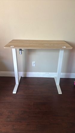 Desk & Chair