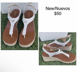 Michael Kors Sandals Size 10, Prices and condition In Pics/Huaraches MK Talla 10. From/Desde $50-65