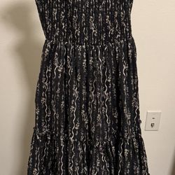 En Saison Dress Size XS Worn Once - Pickup From Northridge Area