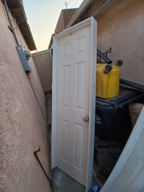 puerta de madera 24x80