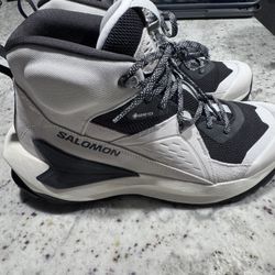 Salomon Elixir Mid GORE-TEX NEW $147