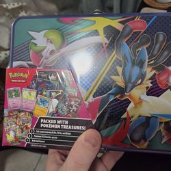 Pokemon - 2025 Mega Collector’s Chest 