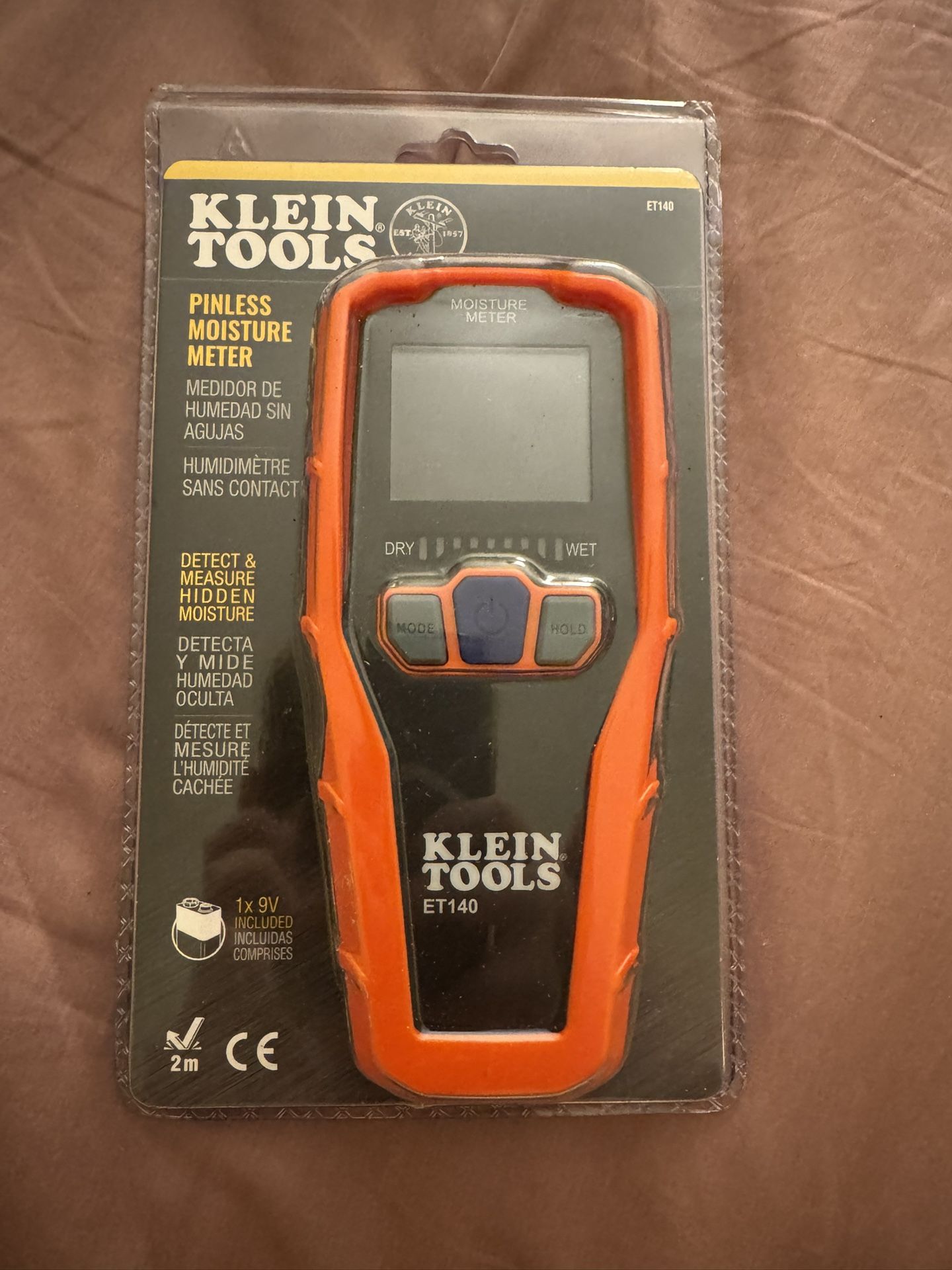Klein Pinless Moisture Meter ET140