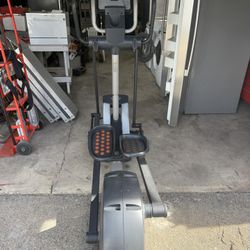 nordictrack audiostrider 990 Space Saver Gym Workout Garage Exercise Works Good 