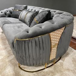 Brand  New  Sofa  And Love  Seat In Velvet  In Stock Fast Delivery Or Pick 