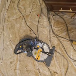 G M C  Small  Miter Saw